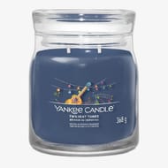 Yankee Candle Signature Medium Jar Scented candle Twilight Tuns 368 g