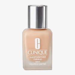 Clinique Superbalanced Makeup (CN 62 Porcelain Beige MF)