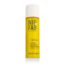NIP+FAB CERAMIDE FIX Base Build Moisture Milk 8%