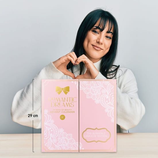 Enchanting Accentra Romantic Dreams Advent Calendar display Accentra Romantic Dreams Advent Calendar beautifully arranged