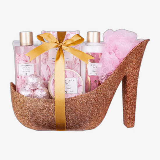 Accentra a moment for you gift set beautifully packaged