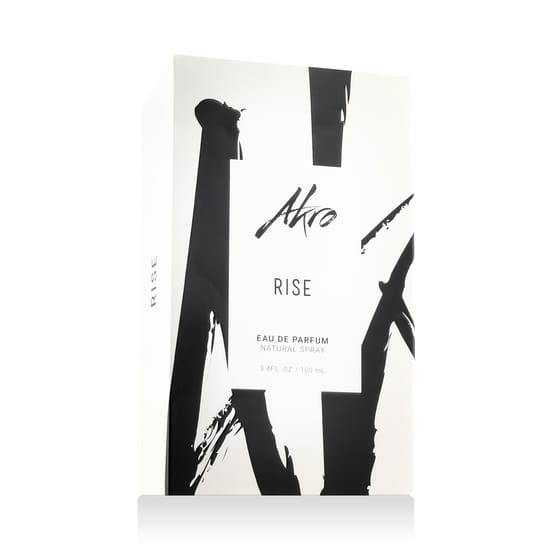 Бутылка парфюма Akro Rise EDP вблизи