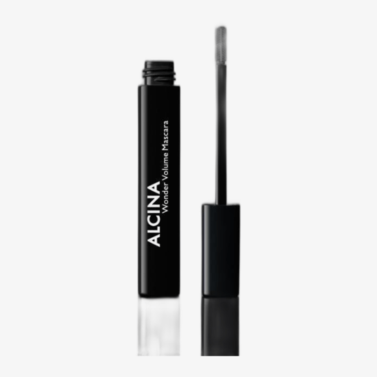 Close-up of Alcina Wonder Volume Mascara in Black 010