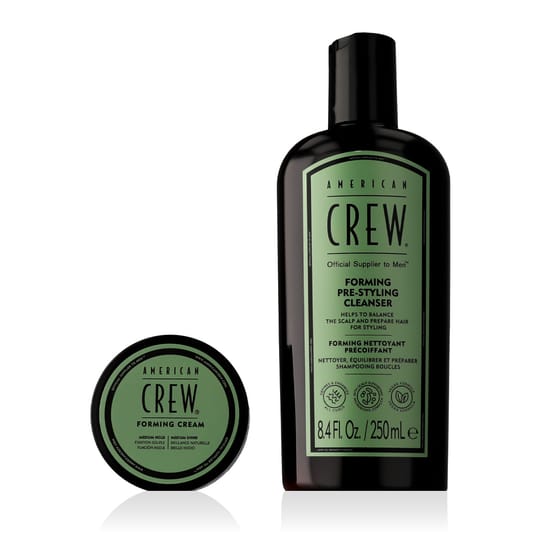 American Crew Curls Forming Duo Set detailvaade toodetele American Crew Curls Forming Duo Set pakend ja sisu minimalistlikul taustal