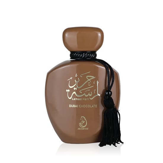 Флакон элегантного парфюма Arabiyat Prestige Lamsat Harir Dubai Chocolate EDP с изысканным обликом
