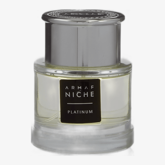 Elegantne Armaf Niche Platinum EDP pudeli lähedalt võetud pilt