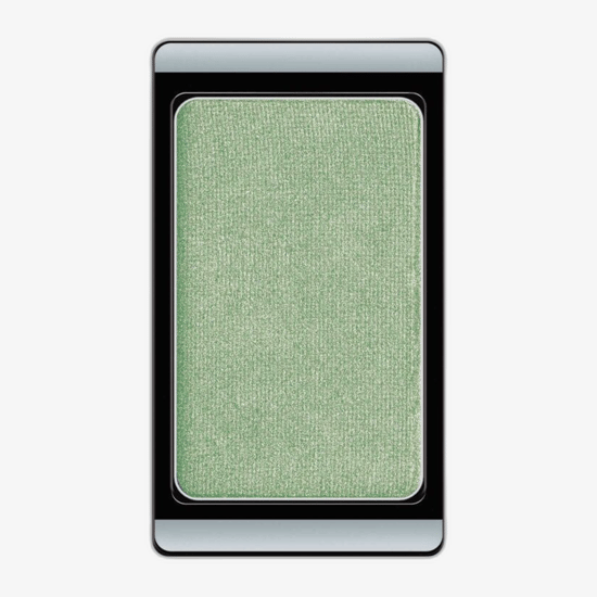 Close-up of artdeco eyeshadow pearl (45 pearly nordic forest) in its packaging