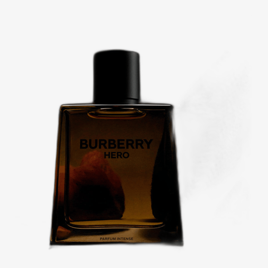 Burberry Hero Parfumi pudel, mis näitab selle elegantset disaini