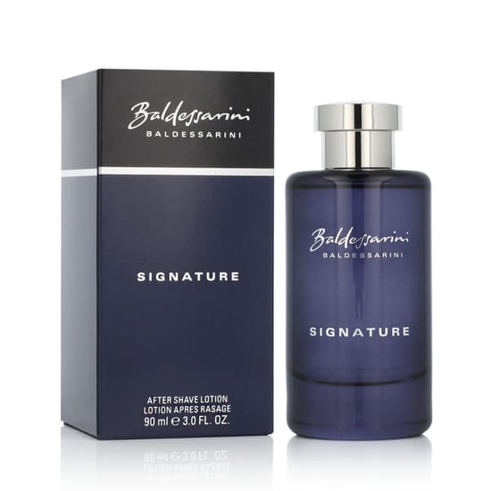 Фотография бутылки лосьона после бритья Baldessarini Signature крупным планом
