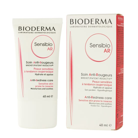 Тюбик крема Bioderma Sensibio AR против покраснений на белом фоне