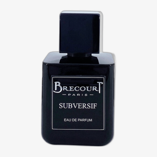 Elegantne pudel Brecourt Subversif EDP lähedalt