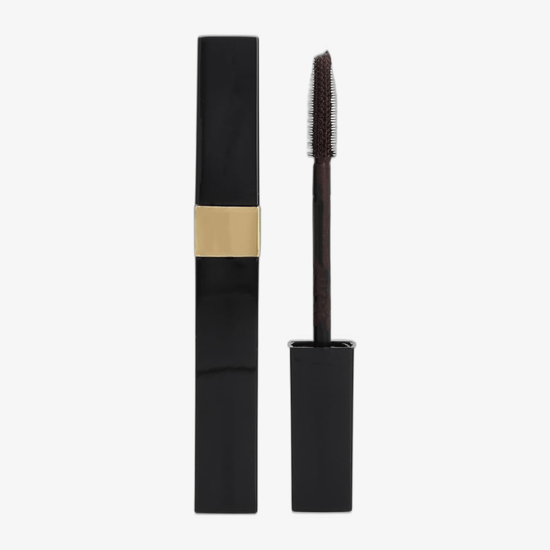 Original packaging of Chanel Inimitable Mascara Close-up of Chanel Inimitable Mascara (30 Noir-Brun) bottle