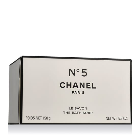 Элегантный флакон Chanel No. 5 Eau de Parfum