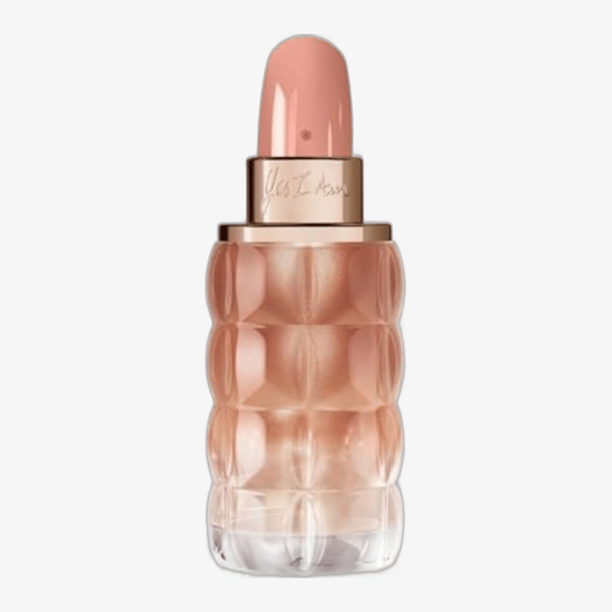 Бутылка Cacharel Yes I Am Glorious EDP крупным планом
