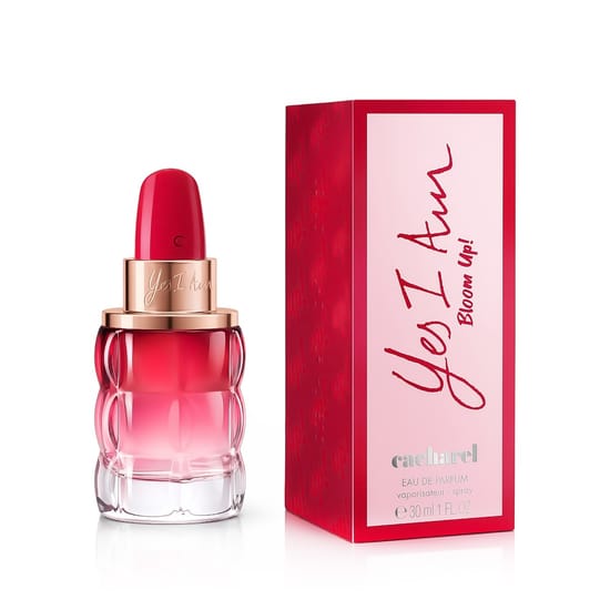 Флакон Cacharel Yes I Am Bloom Up! EDP крупным планом