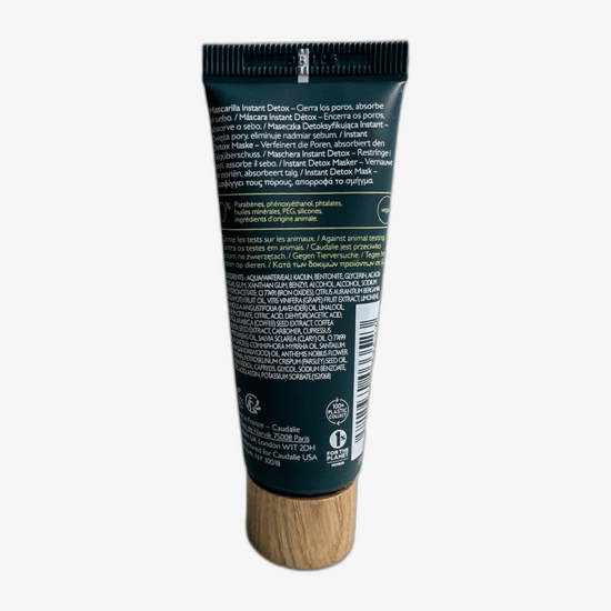 Ближайший вид на маску Caudalie Instant Detox