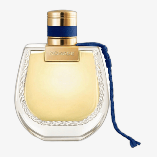 Бутылка парфюма Chloé Nomade Nuit d’Egypte крупным планом