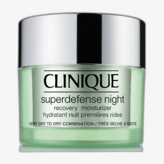 Увлажняющий крем Clinique Superdefense Night Recovery, крупный план