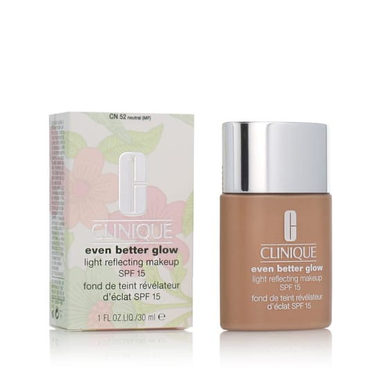 Clinique Even Better Glow Light Reflecting Makeup Bottle Close-Up