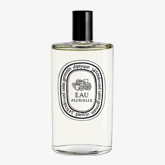 Бутылка Diptyque Eau Plurielle EDT вблизи