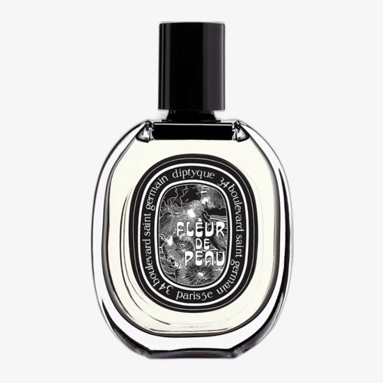 Diptyque fleur de peau edp perfume sample packaging Close-up of diptyque fleur de peau edp sample bottle