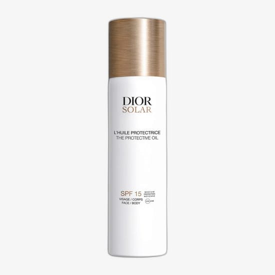 Dior Solar Protective Face and Body Oil SPF elegant bottle close-up