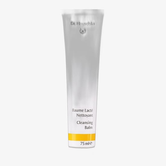 Dr. Hauschka puhastuskreem, toru detail ja pehme kreemi tekstuur