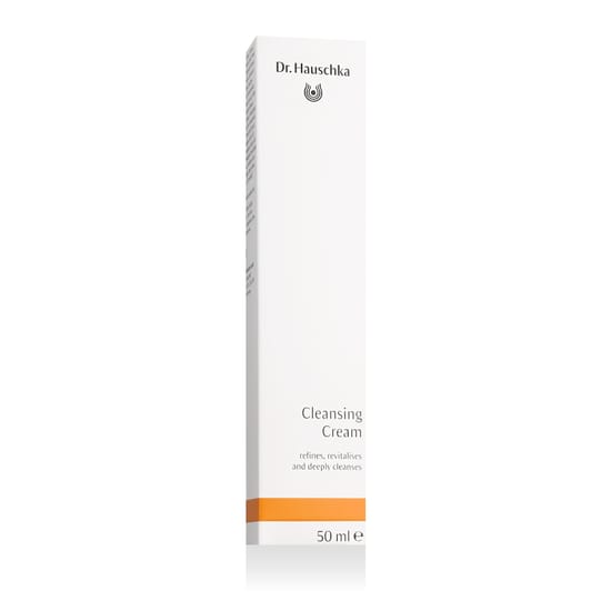 Dr. Hauschka puhastuskreem, toru detail ja pehme kreemi tekstuur