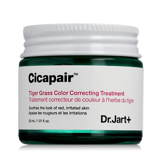 Dr.Jart+ Cicapair™ Tiger Grass ravi originaalpakendis Dr.Jart+ Cicapair™ Tiger Grass värvikorrektsioonitoote lähivõte