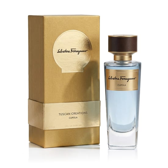 Крупный план флакона Ferragamo Tuscan Creations Cupola EDP