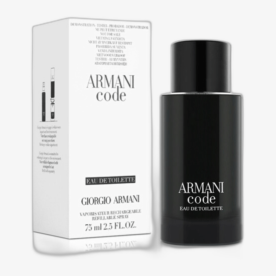 Бутылка Giorgio Armani Code Homme Eau De Toilette вблизи