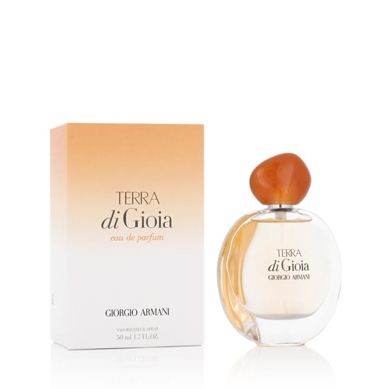Close-up of the Giorgio Armani Terra di Gioia EDP bottle