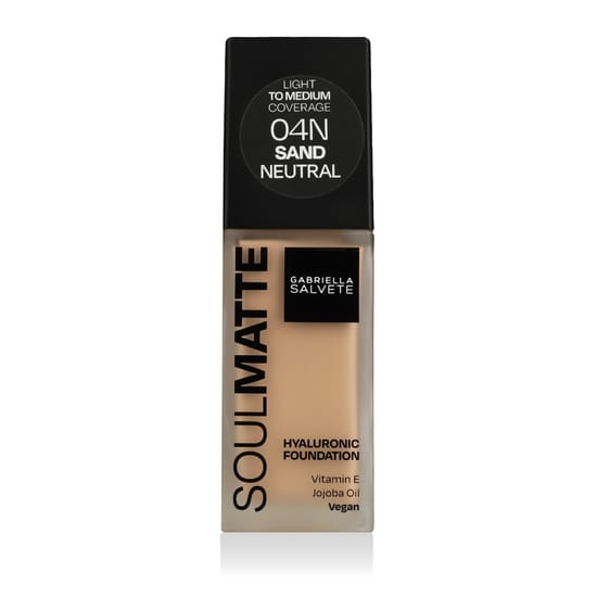 Крупный план Gabriella Salvete SoulMatte Make-Up оттенка 04N Sand Neutral
