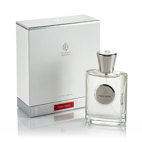 Оригинальная упаковка Giardino Benessere Nero Nepal EDP Бутылка Giardino Benessere Nero Nepal EDP крупным планом