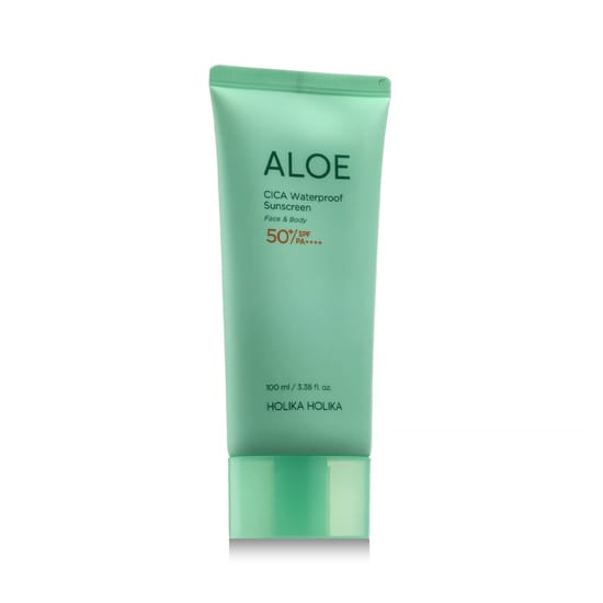 Бутылка солнцезащитного крема Holika Holika Aloe CICA Waterproof SPF 50+ крупным планом