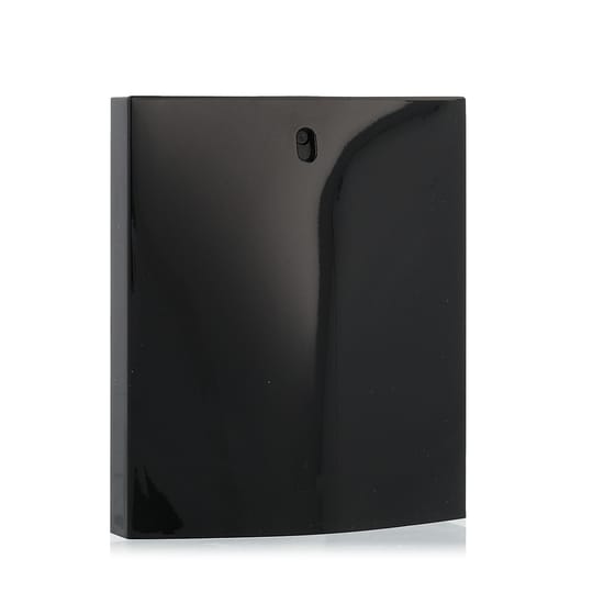 Элегантный флакон Issey Miyake Fusion d'Issey IGO крупным планом