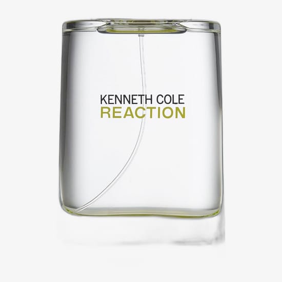 Изящный флакон Kenneth Cole Reaction EDP крупным планом