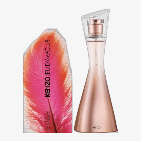 Close-up of Kenzo Jeu d’Amour fragrance bottle