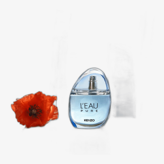Стильный флакон Kenzo L'Eau Pure EDP крупным планом