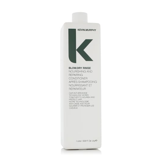 Крупный план бутылки кондиционера Kevin Murphy Blow.Dry Rinse