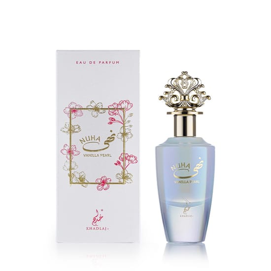 Бутылка Khadlaj Nuha Vanilla Pearl EDP с близкого расстояния