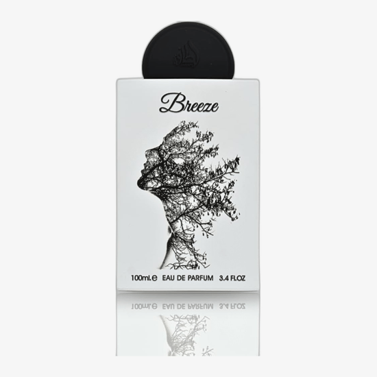 Флакон Lattafa Pride Breeze EDP крупным планом