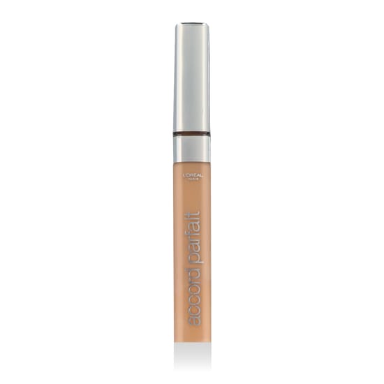 Lähivaade L'Oréal Paris True Match Accord Parfait Conclear 3.N Creamy Beige toonist käel nahal
