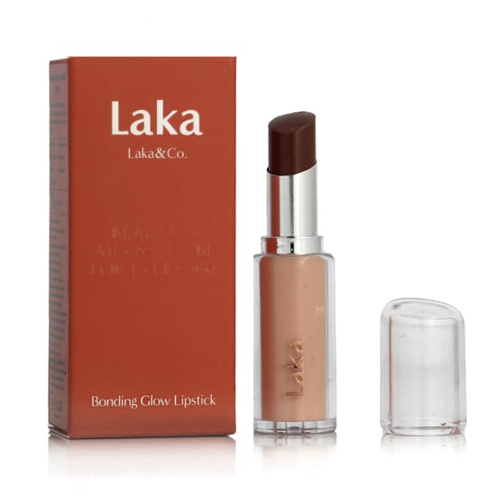 Lähedalt vaade Laka Bonding Glow huulepulgale (202 Boy) elavas toonis