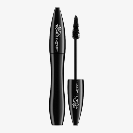 Close-up of Lancôme Hypnôse Doll Eyes Mascara (01 So Black!)