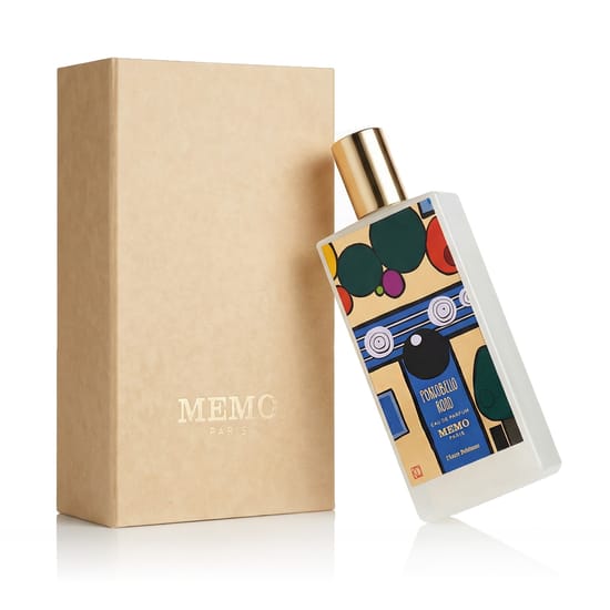 Бутылка Memo Paris Portobello Road EDP вблизи