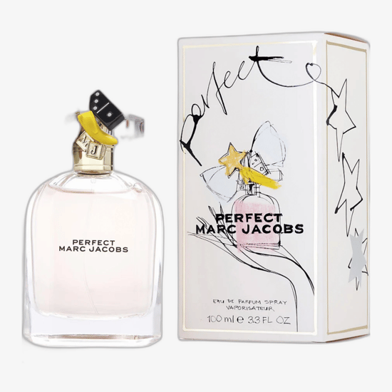 Бутылка аромата Marc Jacobs Perfect EDP вблизи