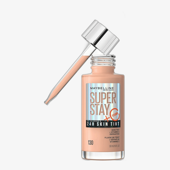 Тюбик Maybelline SuperStay Up To 24H Skin Tint (02) с тональным кремом