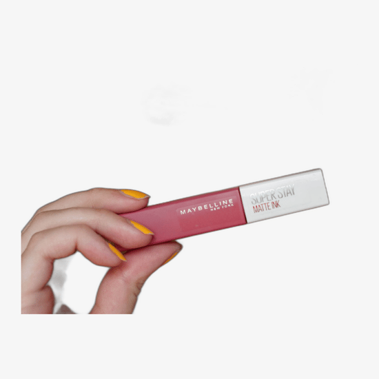 Close-up of Maybelline Superstay Matte Ink (80 Ruler) bottle