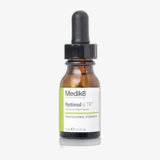 Medik8 advanced day total protect vananemisvastane niisutaja SPF 30 pakend Medik8 advanced day total protect vananemisvastane niisutaja SPF 30 pudel